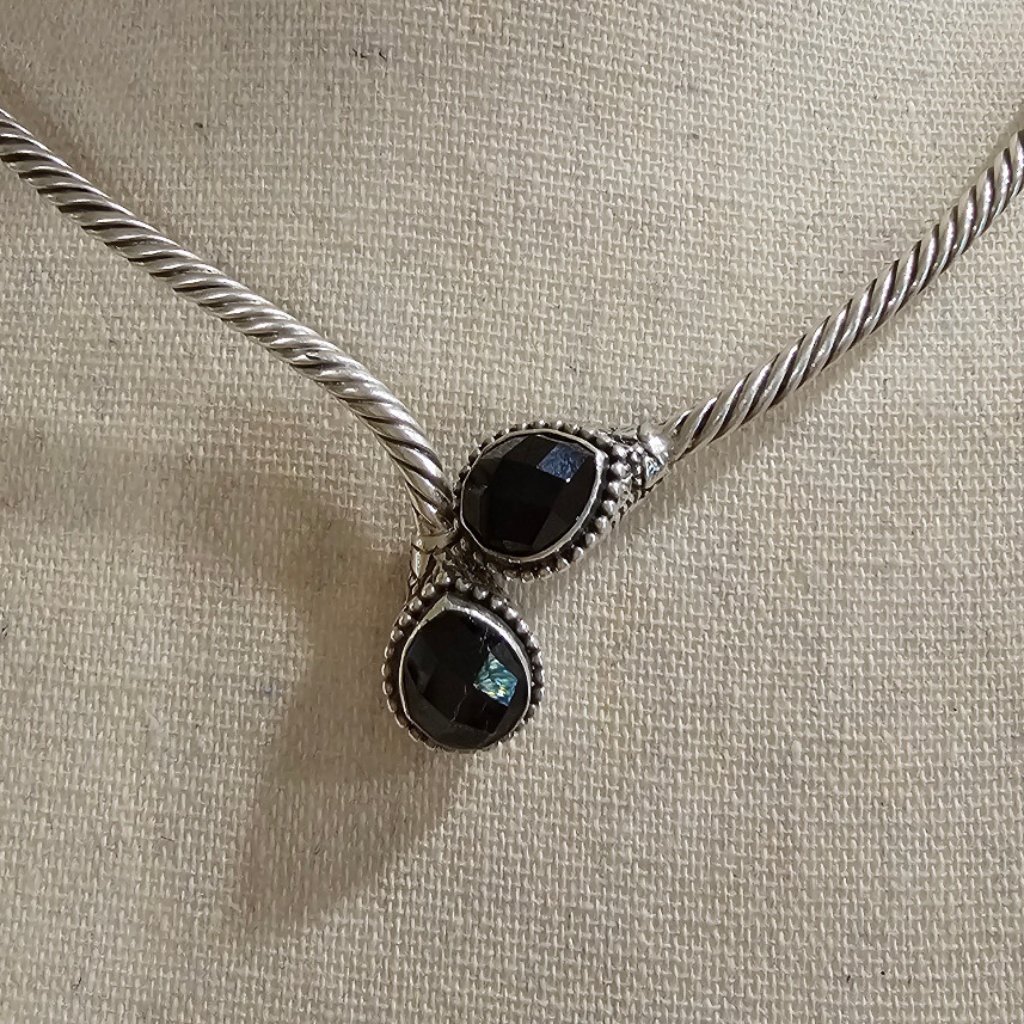 Artisan Collection Of Bali, Sarda, Women Collar With Black Agate